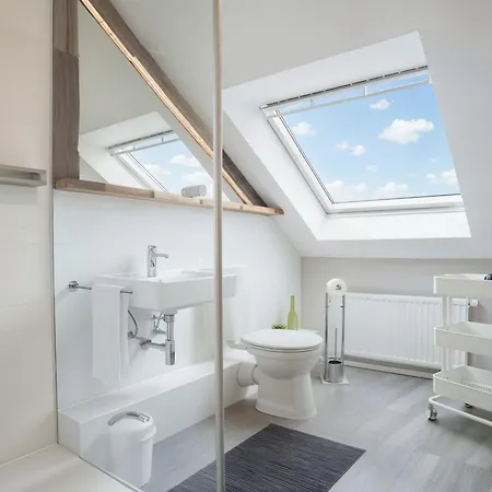 Auszeit Am Bergsee Mit Loggia In Winterberg, Wandern & Wakeboarden Apartment Winterberg